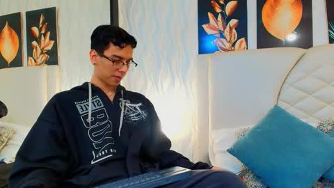 aiden_royce online show from 10-15-25, 09:15