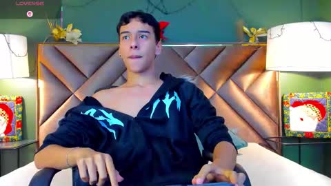 aiden_royce online show from 12-18-25, 10:05