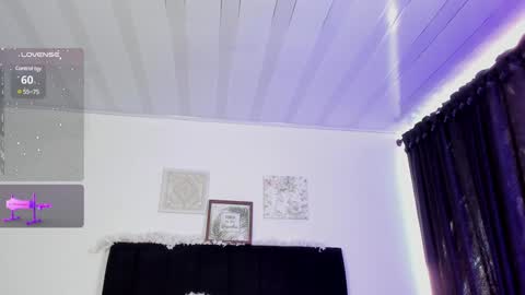 Snapshot of aihnoa_split chatting on 01-23-25, 01:02 AIHNOA online show from 01-23-25, 01:02