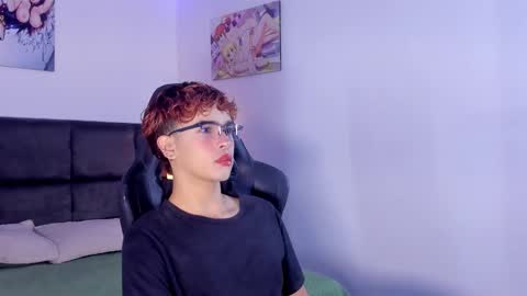 Aiden  online show from 09-17-25, 12:18