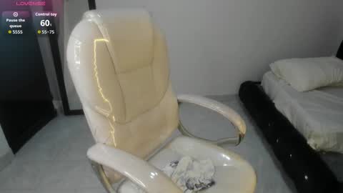 Snapshot of aiilyn_dss18 chatting on 11-09-25, 09:51 Ailyn online show from 11-09-25, 09:51