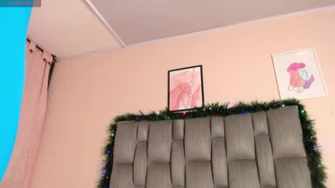 Ailyn online show from 12-15-25, 11:20