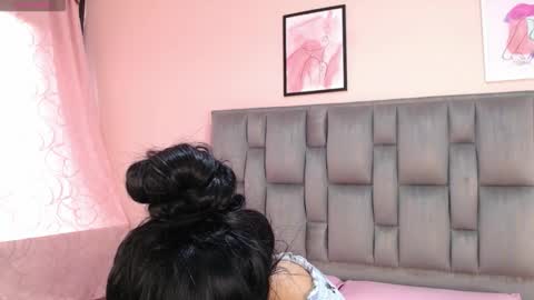 Ailyn online show from 02-10-26, 08:24