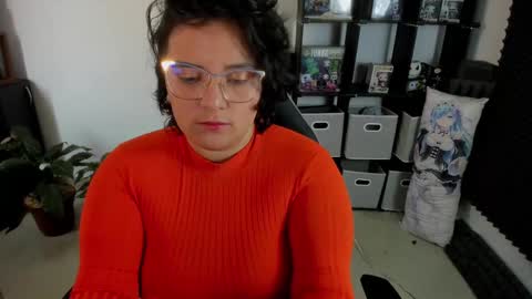 Catalina online show from 12-15-24, 01:32