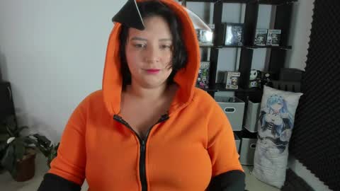 Catalina online show from 12-30-24, 12:09