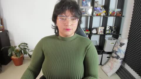 Catalina online show from 02-05-25, 12:38