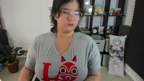 Catalina online show from 02-20-25, 01:30