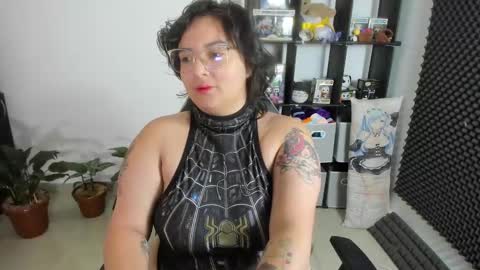 Catalina online show from 02-22-25, 12:19