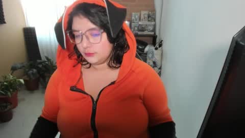 Catalina online show from 09-09-25, 12:48