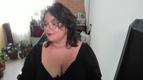 Catalina online show from 09-19-25, 07:58