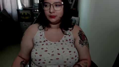 Snapshot of aikadreams chatting on 01-07-26, 02:41 Catalina online show from 01-07-26, 02:41