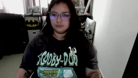 Snapshot of aikadreams chatting on 02-04-26, 02:01 Catalina online show from 02-04-26, 02:01