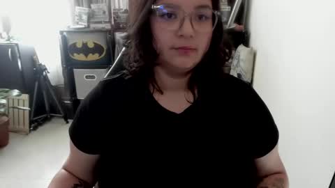 Snapshot of aikadreams chatting on 02-05-26, 09:52 Catalina online show from 02-05-26, 09:52