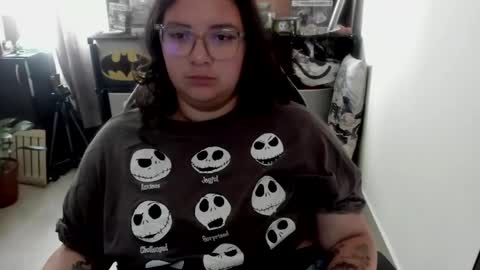 Snapshot of aikadreams chatting on 02-06-26, 03:37 Catalina online show from 02-06-26, 03:37