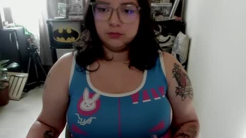 Snapshot of aikadreams chatting on 02-13-26, 03:52 Catalina online show from 02-13-26, 03:52