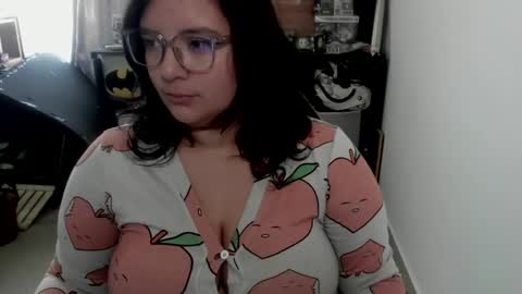 Snapshot of aikadreams chatting on 02-27-26, 12:05 Catalina online show from 02-27-26, 12:05