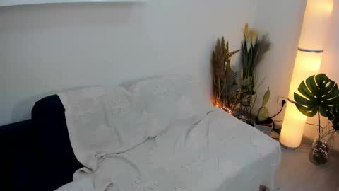 Aileen online show from 01-03-25, 04:48