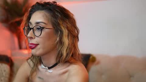  Aileen  online show from 12-05-25, 09:00