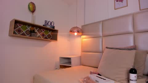 Aily Yozuko online show from 02-05-25, 10:19