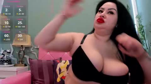 Snapshot of ailyndimondx chatting on 02-17-26, 06:32 Ailyndimond online show from 02-17-26, 06:32