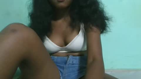 Snapshot of aimeamour chatting on 01-20-25, 05:16 aimeamour online show from 01-20-25, 05:16