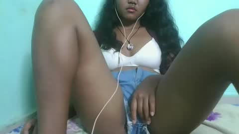 Snapshot of aimeamour chatting on 01-29-25, 06:18 aimeamour online show from 01-29-25, 06:18