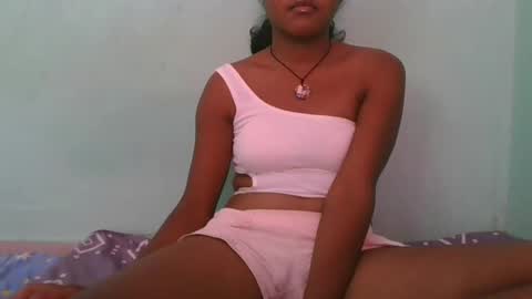 Snapshot of aimeamour chatting on 02-15-25, 12:11 aimeamour online show from 02-15-25, 12:11