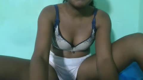 Snapshot of aimeamour chatting on 02-27-25, 06:31 aimeamour online show from 02-27-25, 06:31