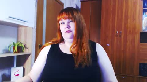 Snapshot of aimeerosebud chatting on 11-18-25, 06:34 AimeeRosebud online show from 11-18-25, 06:34