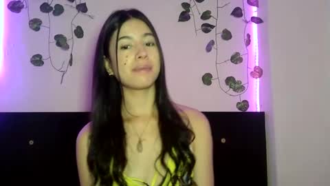 Snapshot of aine_ileana chatting on 12-11-24, 03:26 J online show from 12-11-24, 03:26