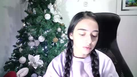 Snapshot of aineangeel chatting on 12-04-24, 12:30 AINE online show from 12-04-24, 12:30