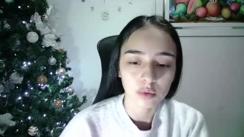 Snapshot of aineangeel chatting on 12-28-24, 03:26 AINE online show from 12-28-24, 03:26