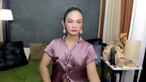 Snapshot of airy_and_dave chatting on 09-22-25, 04:25 airy_and_dave online show from 09-22-25, 04:25