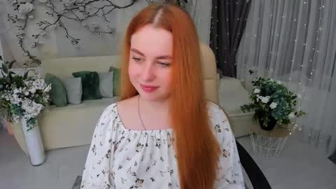 Louise online show from 11-20-25, 04:12