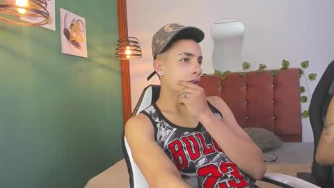 aisha_berry online show from 09-18-25, 04:14