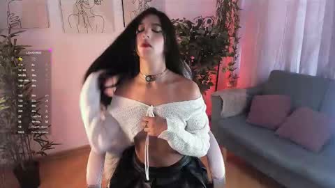 Aisha online show from 10-15-25, 12:27