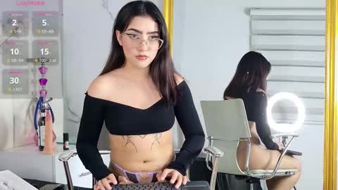 aisha_calloway online show from 11-19-25, 10:54