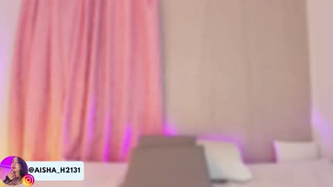 Aisha online show from 11-22-25, 10:31