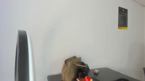 Aisha online show from 01-12-26, 03:45