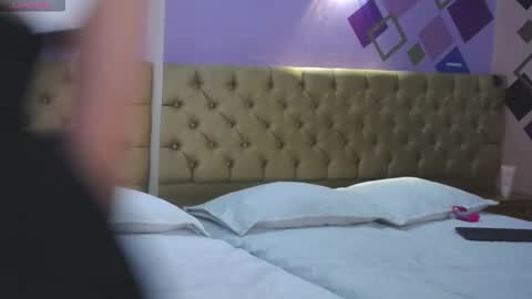 Aisha Noir online show from 10-01-25, 12:00