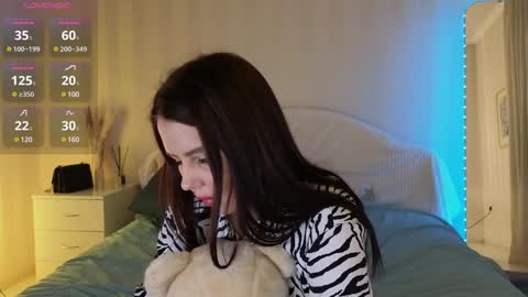 Aisha online show from 01-20-25, 02:46