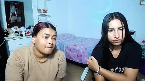 aisha_stacey0410 online show from 02-20-26, 04:29