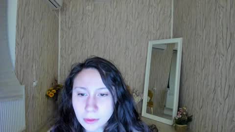 Snapshot of aisharouhi chatting on 01-14-25, 04:47 Aisha online show from 01-14-25, 04:47
