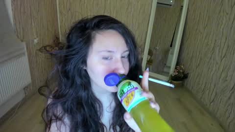 Snapshot of aisharouhi chatting on 01-24-25, 03:22 Aisha online show from 01-24-25, 03:22