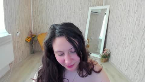 Snapshot of aisharouhi chatting on 02-06-25, 09:43 Aisha online show from 02-06-25, 09:43