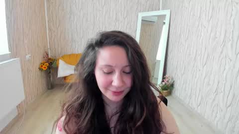 Snapshot of aisharouhi chatting on 02-27-25, 11:20 Aisha online show from 02-27-25, 11:20