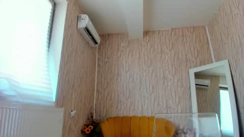 Snapshot of aisharouhi chatting on 03-10-25, 06:38 Aisha online show from 03-10-25, 06:38