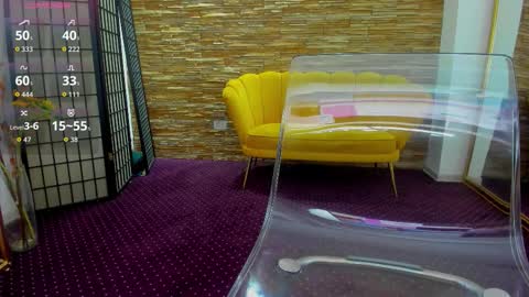 Snapshot of aisharouhi chatting on 10-18-25, 03:53 Aisha online show from 10-18-25, 03:53