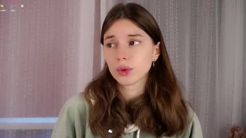 Aliza online show from 09-17-25, 01:07