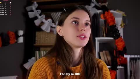 Aliza online show from 10-28-25, 01:31